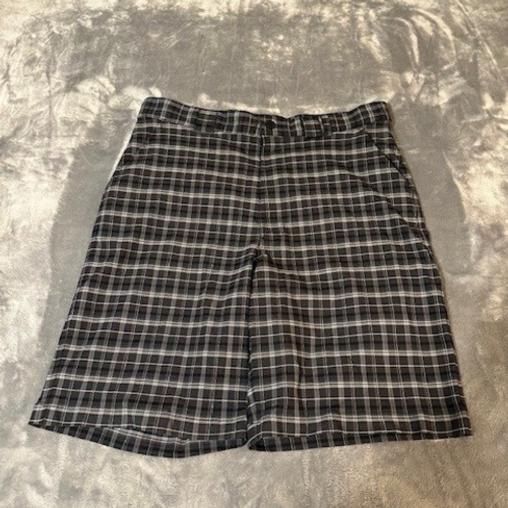 Under Armour Mens 36R Plaid Golf Shorts Black White Gray Polyester Performance